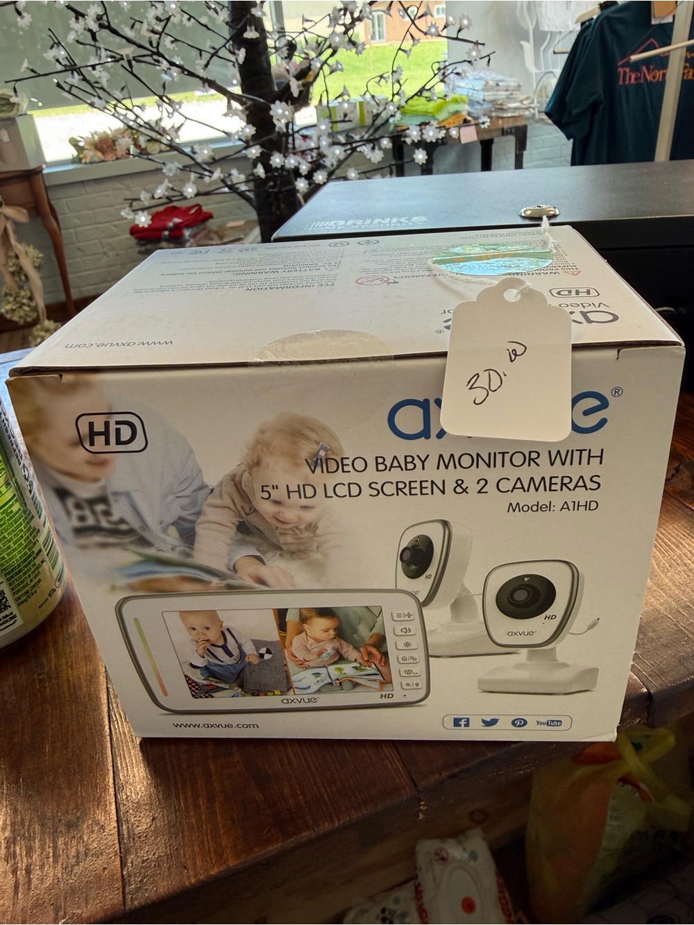 AXVUE Video Baby Monitor - Green Gradient Box